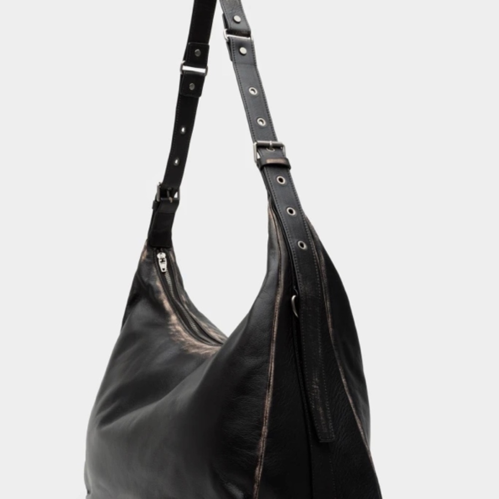 Juun.J Grunge Leather Maxi Tote Bag – Black